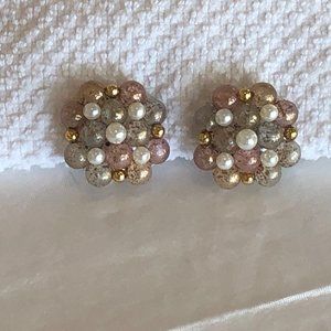 Gorgeous Vintage Bead Cluster Clip On Earrings  Gold, Pearl, Pink & Clear Beads